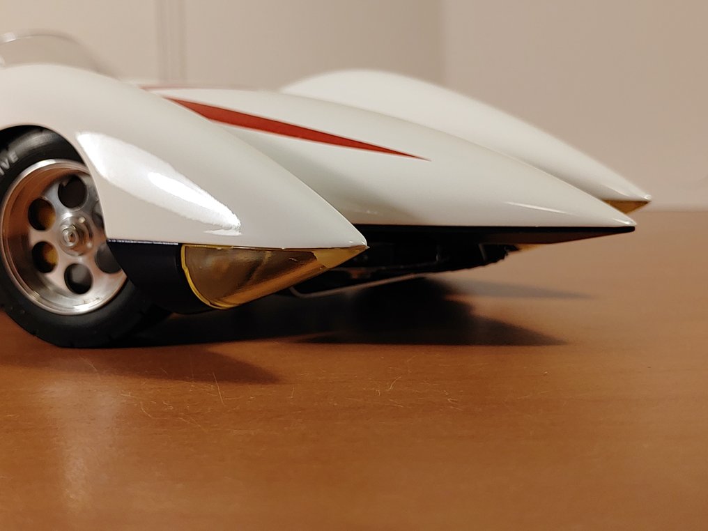 Schwyn Haas 1:18 - Model race car - Hamilton Speed Racer - Mach 5 PreMo - Supercar from 'Mach Go Go Go' #2.1