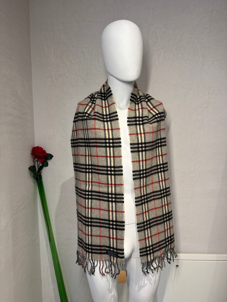 Burberry - Écharpe #1.0