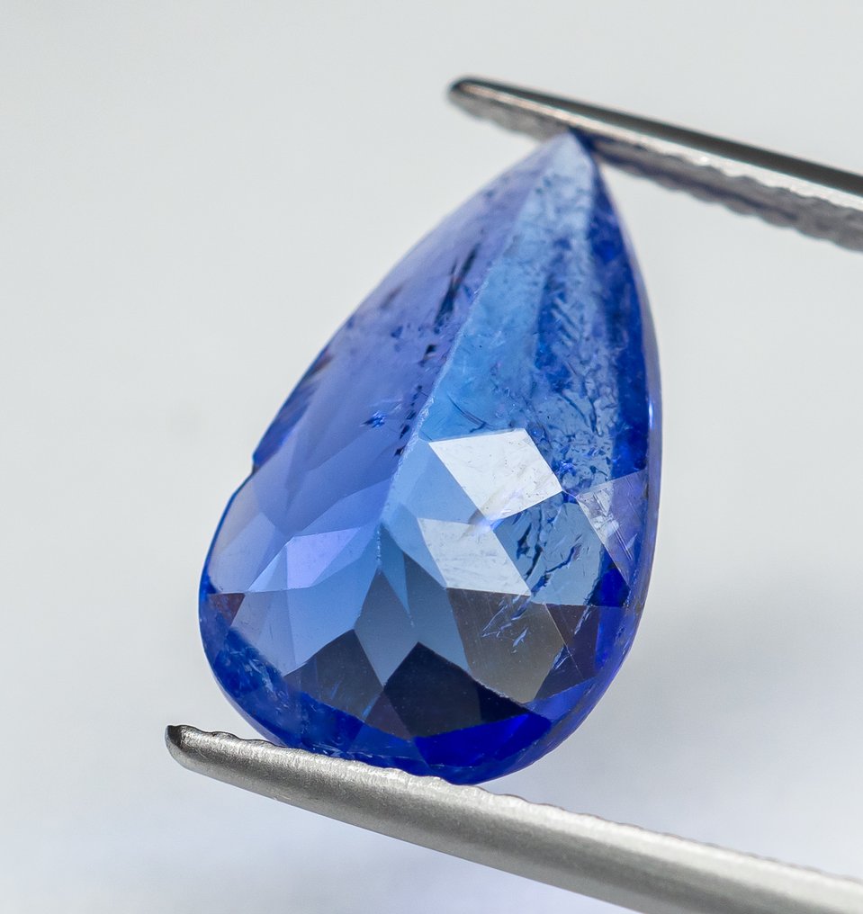 No reserve price Tanzanite  - 5.23 ct - Bellerophon Gemlab - Violetish blue #4.3