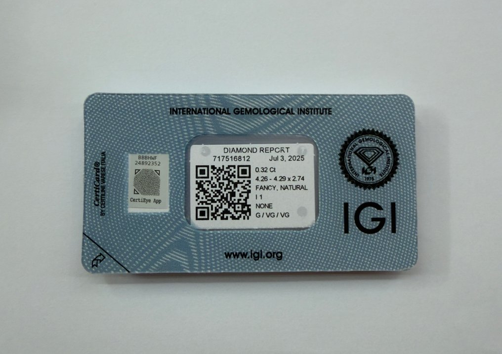 1 pcs 钻石  (天然)  - 0.32 ct - 圆形 - I1 内含一级 - 国际宝石研究院（IGI） #1.0