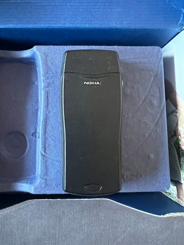 诺基亚 8210 - 移动电话 (1) - 带原装盒 #1.0