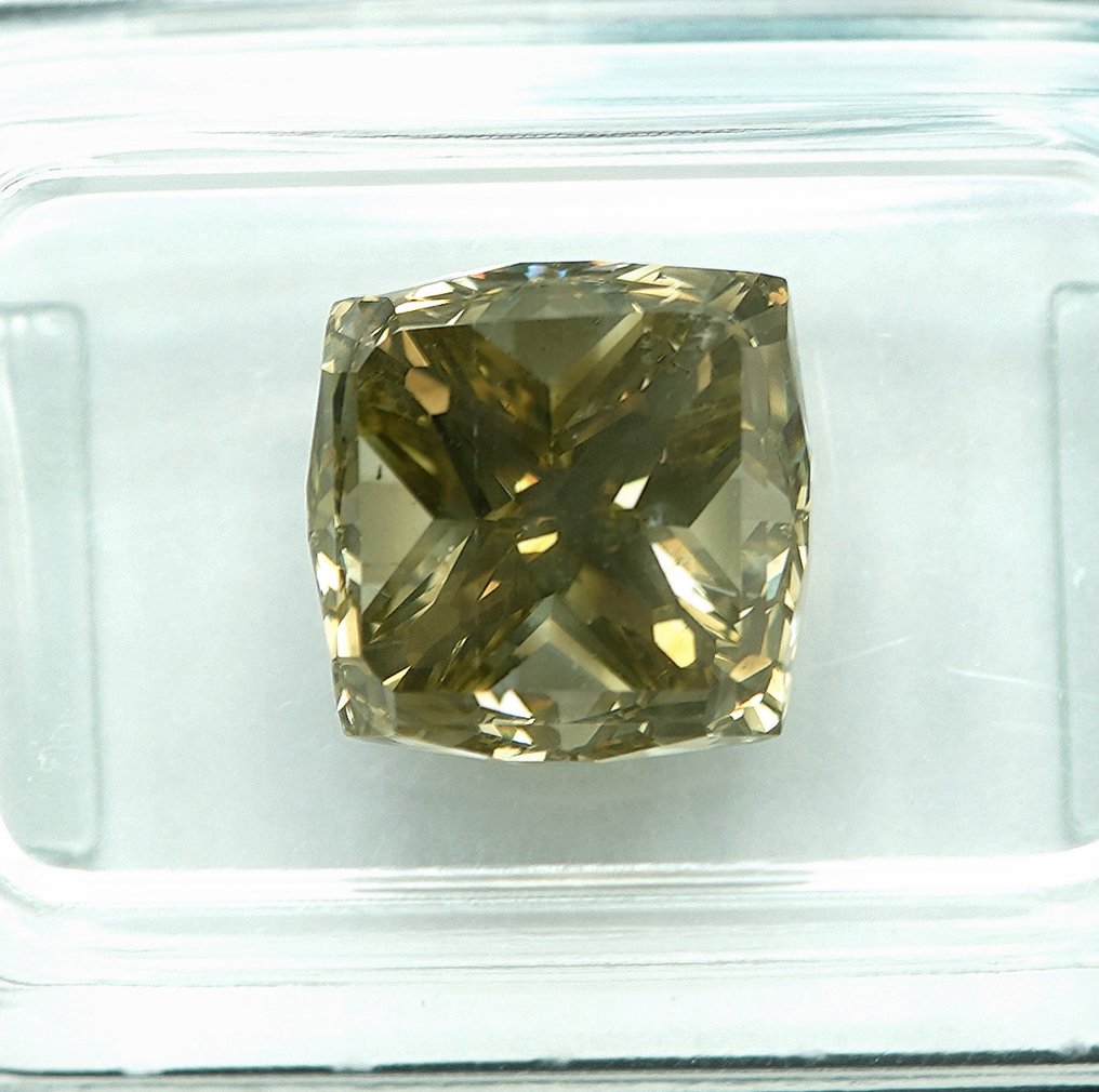 1 pcs Diamond  (Natural coloured)  - 5.52 ct - Square - Fancy Greyish Yellow - I1 - International Gemological Institute (IGI) #2.1