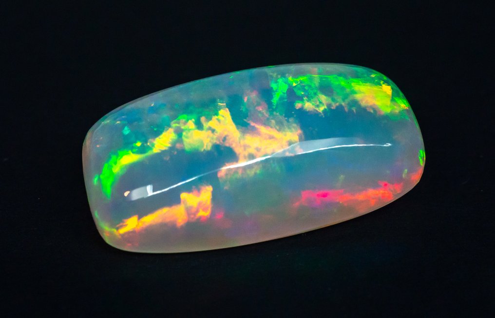 Nincs minimálár Opál - 32.72 ct - Gem Report Antwerpen (GRA) - Fehér 'Színek játéka' #1.0