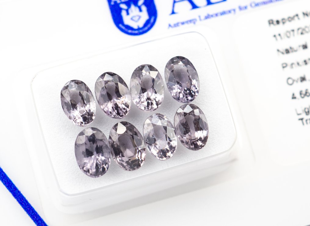 Senza Prezzo di Riserva - 8 pcs Spinello - 4.66 ct - Antwerp Laboratory for Gemstone Testing (ALGT) - Grigio chiaro tendente al rosa #1.0