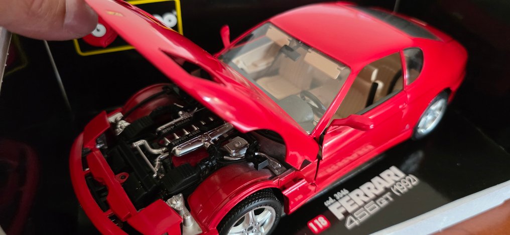 Bburago 1:18 - Modellauto - Ferrari 456GT (1992) #3.2