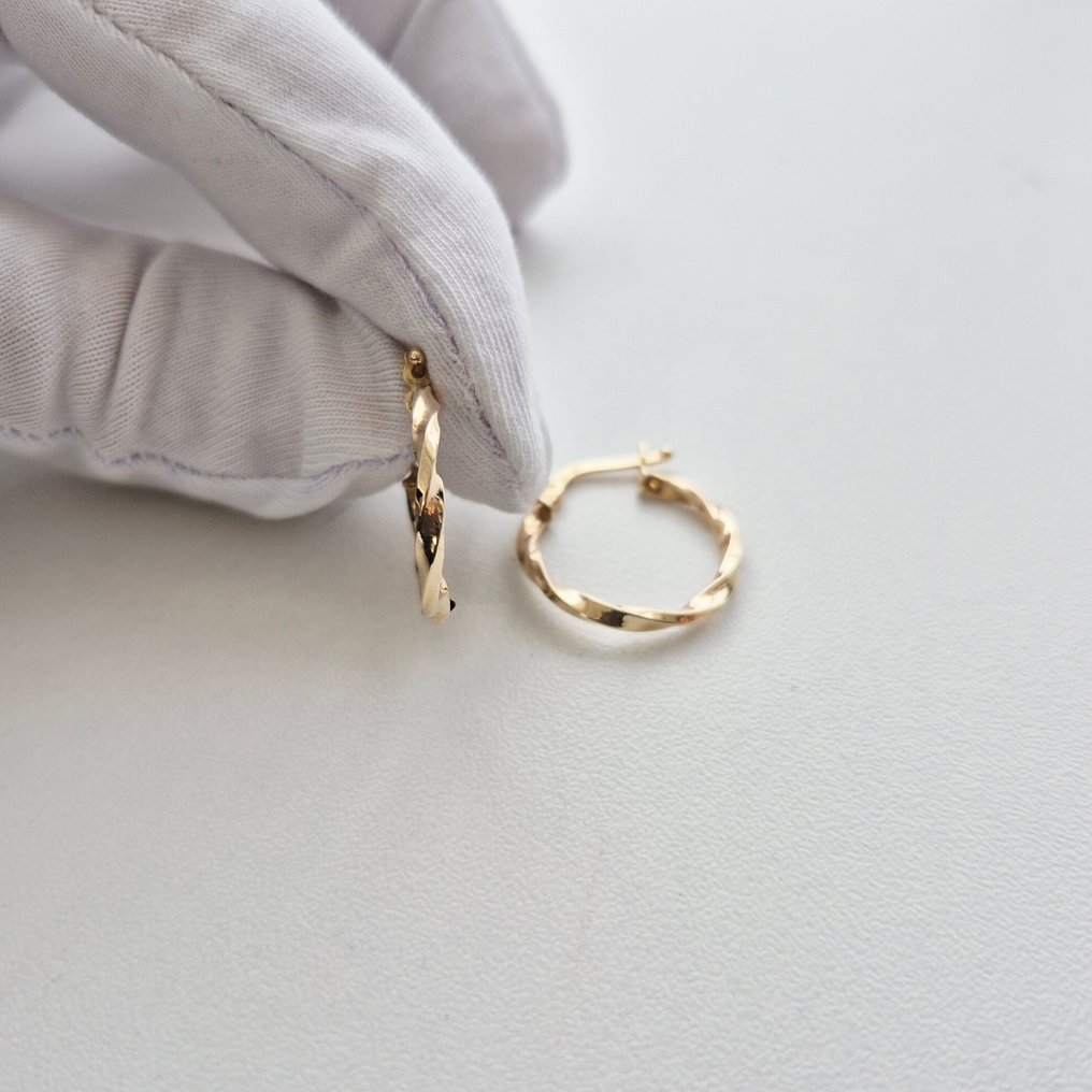 Drop fülbevaló - 14 kt. Sárga arany - Twisted Tube #2.1