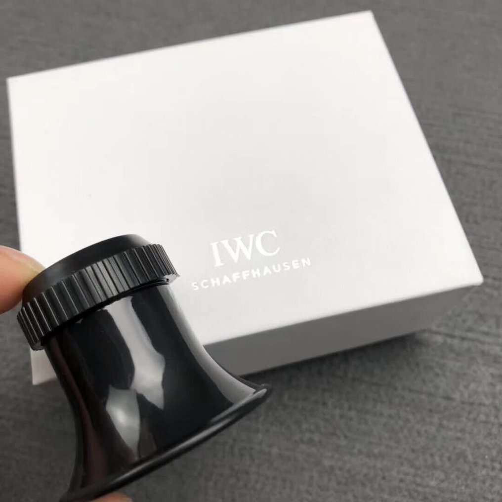 Μεγεθυντικός φακός - IWC loupe - 2020+ - Ελβετία - IWC #4.3