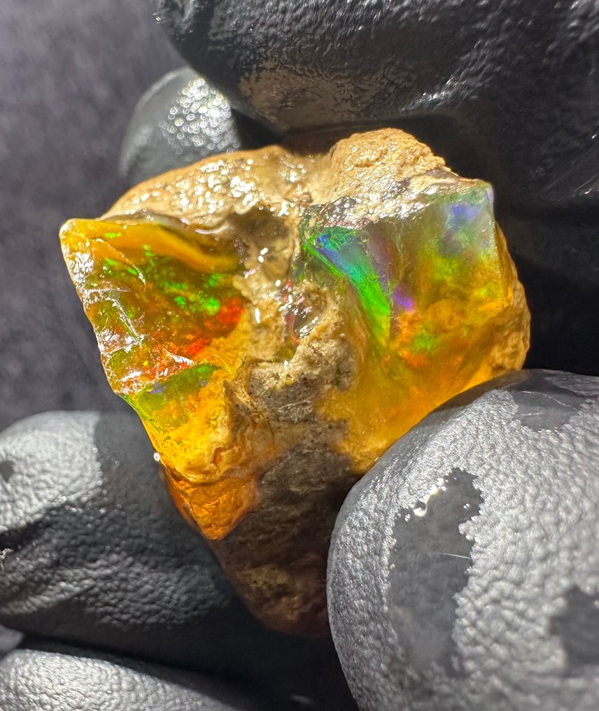 48ct Kristal Opaal Grezzo- 9.6 g #2.1