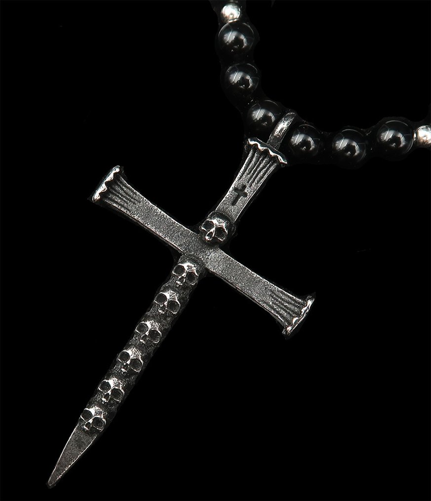 十字剑与黑曜石骷髅：战士保护与内在力量 - 扣环，银色珠子 - 吊坠项链 #4.3