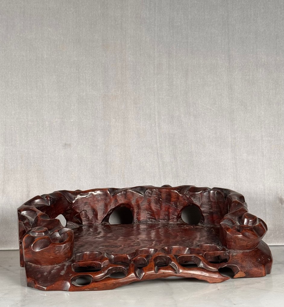 站架 - 雕刻木头 - 中國 - 清朝（1644-1911） - 一座为佛陀雕刻的底座 #1.0