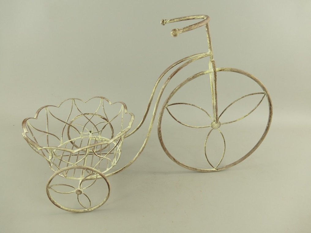 花盆 - 金属 #3.2