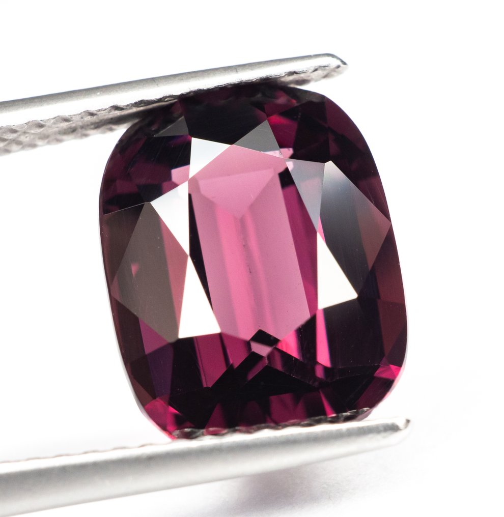 No Reserve Price Spinel  - 5.15 ct - Gem Report Antwerp (GRA) - INT Reddish Pink (Burma) #1.0