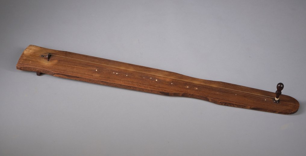 Ritka 1-string japán hagyományos ichigen’kin 一絃琴 - Fa, Kiri (paulownia fa), polimer - Japán - Taishō period (1912-1926) #2.1
