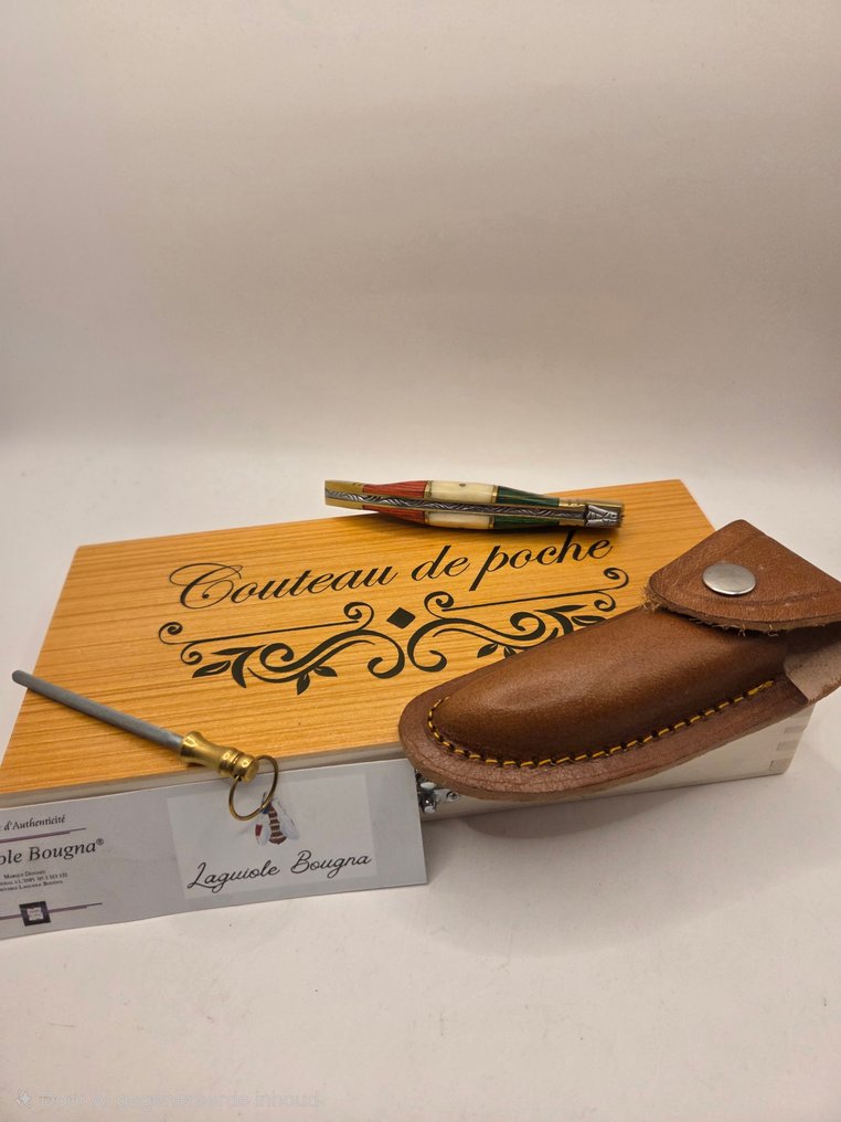 Laguiole - Bougna - 餐刀 - Laguiole 折刀 意大利 - Pakkahout - 不锈钢 #1.0