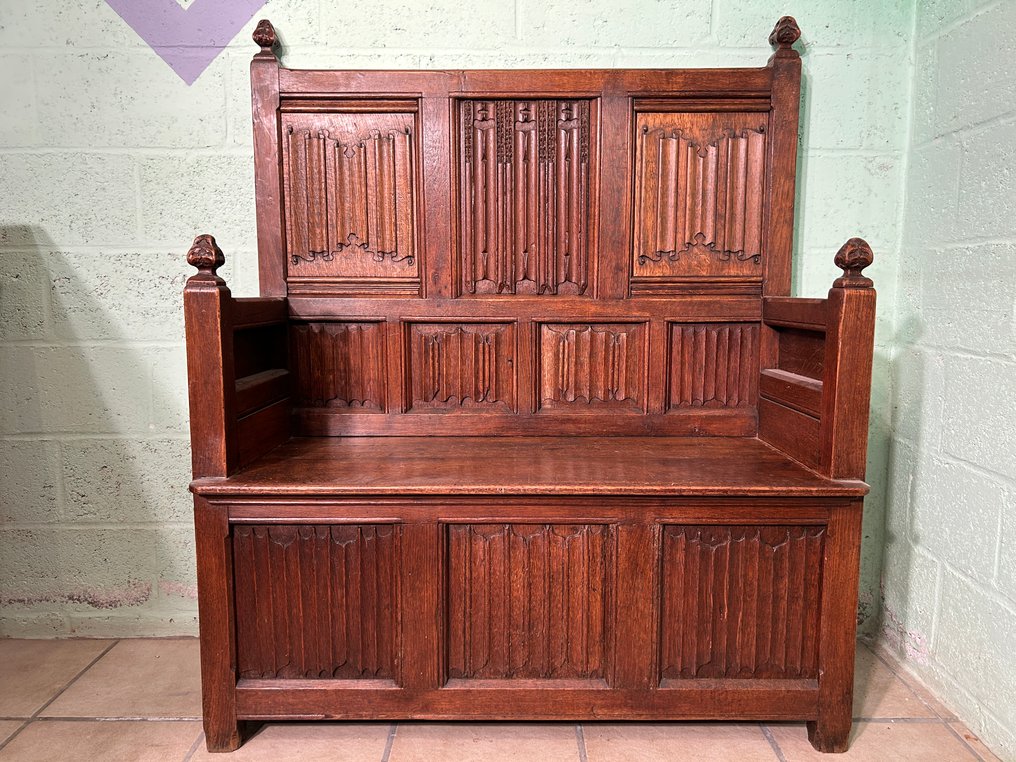 Neo-gotische kerkbank. - Skab - Egetræ #1.0