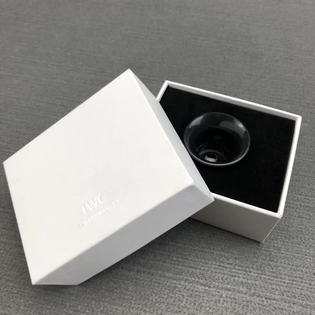 Μεγεθυντικός φακός - IWC loupe - 2020+ - Ελβετία - IWC #3.2