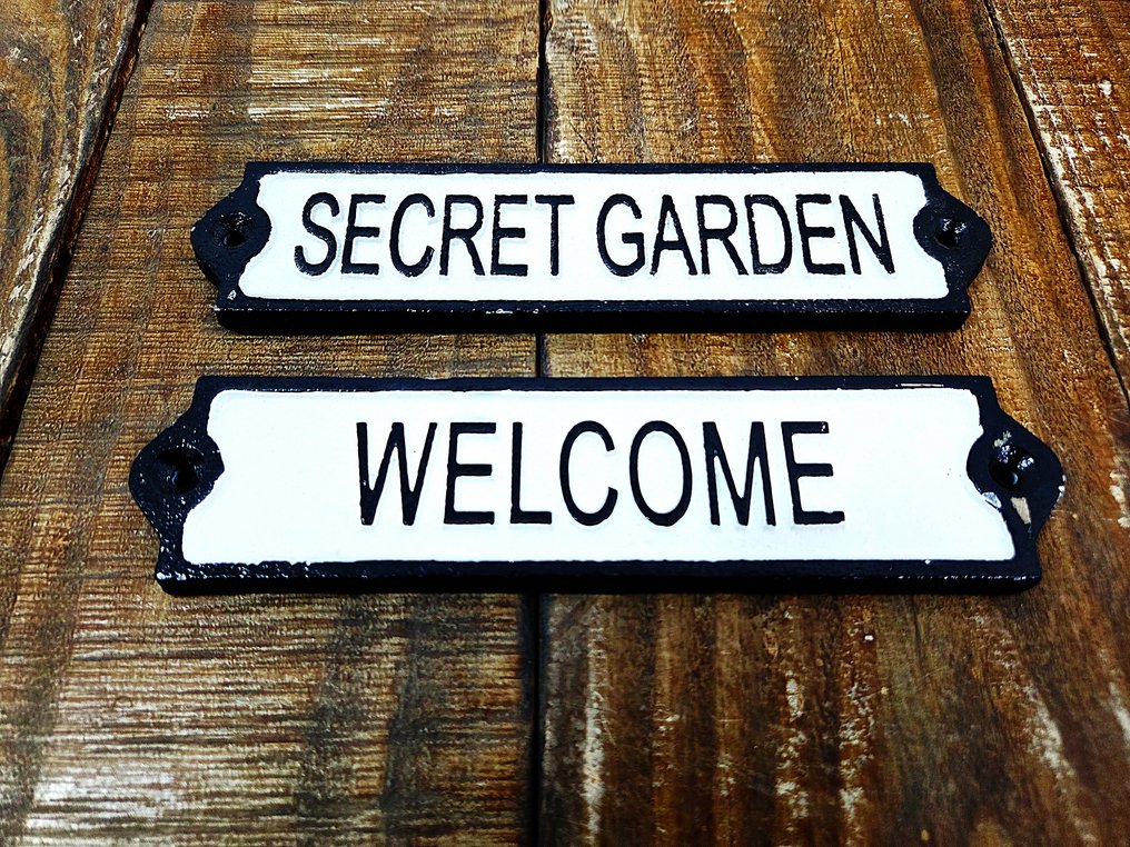  Építészeti dísz - 2020+ - 2 db öntöttvas tábla  #1.0