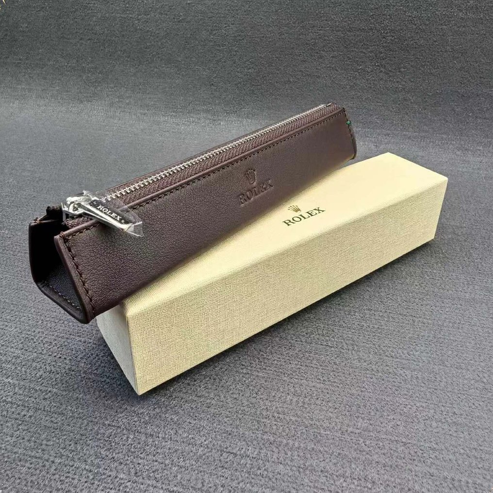 Rolex - This ballpoint pen case is a VIP gift from Rolex. #1.0