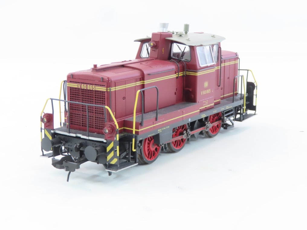 Lenz 0 - 40140 - Diesel locomotive (1) - V60, digital full sound with telex connections. - DB #1.0