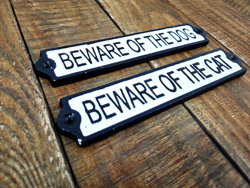  建筑装饰品 - 2020年及之后 - 2 个铸铁标志  #3.2