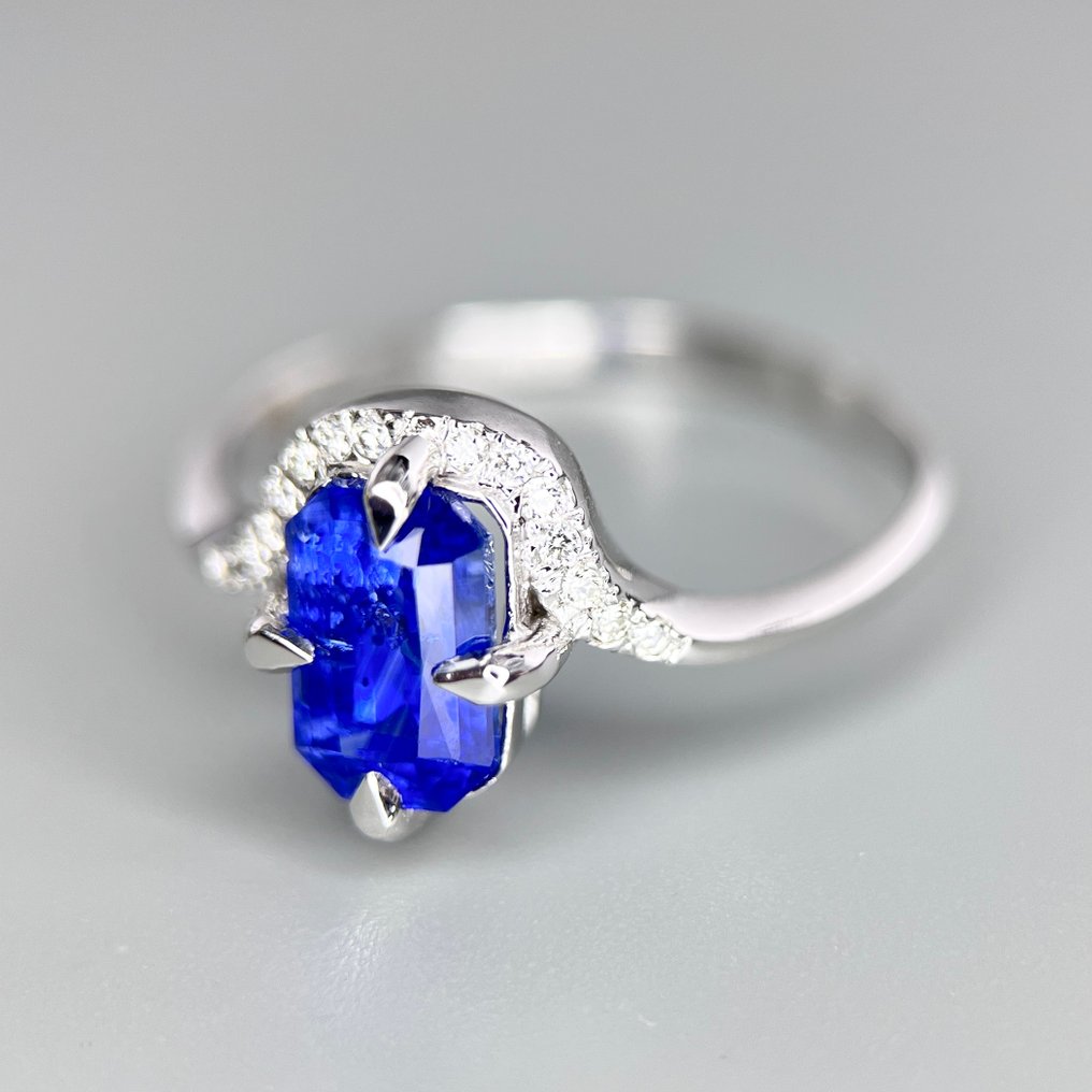 Ring - 14 karat Hvitt gull Safir - Diamant #3.2