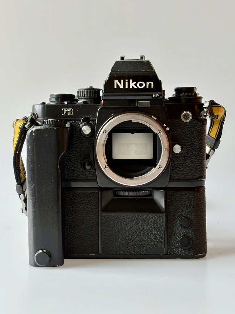Nikon F3 HP + MD4 + Bodydop Analogue camera #1.0