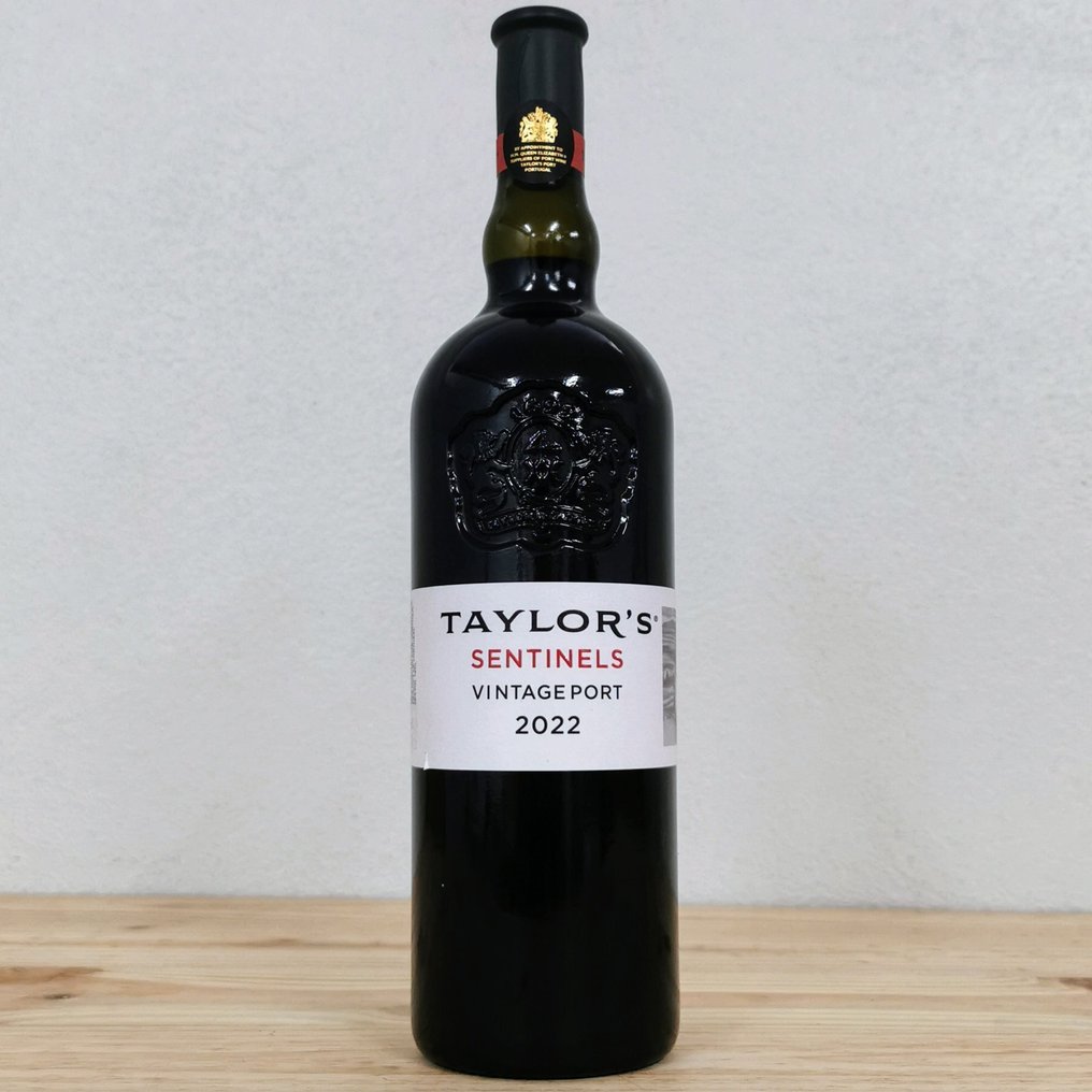 2022 Taylor's Sentinels & Fonseca Guimaraens - Vintage Port - Douro - 2 Bottles (0.75L) #1.0