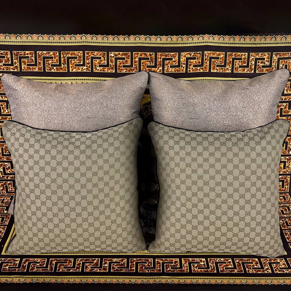 Gucci & Rubelli - Limited Edition - New set of four - Cushion #2.1