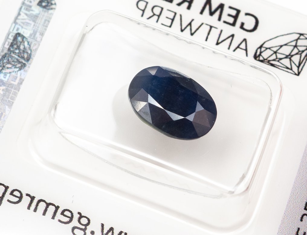 No Reserve Price Sapphire  - 3.24 ct - Gem Report Antwerp (GRA) - Deep Blue #2.1