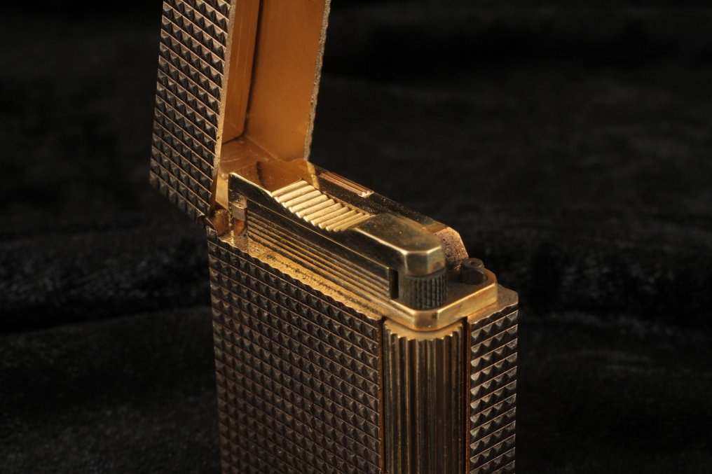 S.T. Dupont - Ligne Line 1 Short Gas Lighter 20μ Diamond Head - Zakaansteker - Verguld #4.3