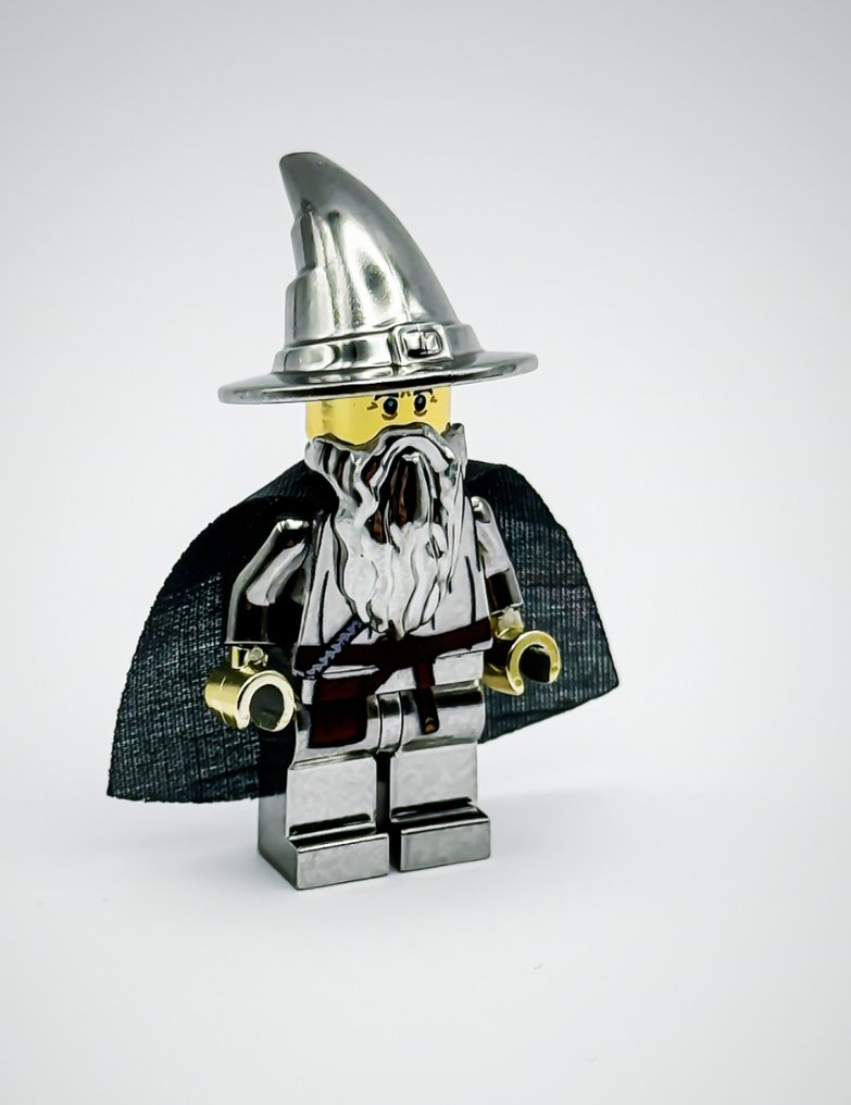 Lego Minifigur - The Lord of the Rings - Chrome Plated Gandalf the Grey Minifigure Lord of the Rings Official Customized Lego parts!! #4.3