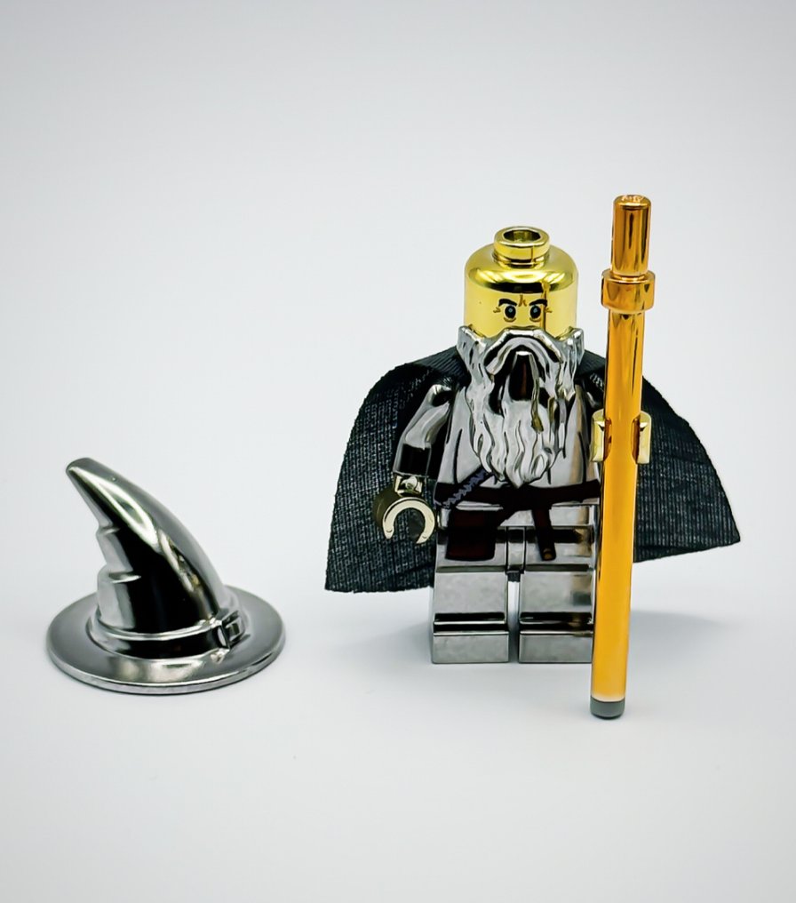 Lego Minifigur - The Lord of the Rings - Chrome Plated Gandalf the Grey Minifigure Lord of the Rings Official Customized Lego parts!! #2.1