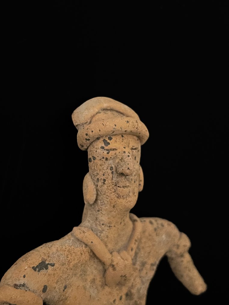 科利马文化，墨西哥 一尊大型前哥伦布时期男性小雕像 - 18.5 cm #3.2