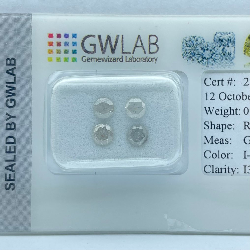 Bez ceny minimalnej
- 4 pcs Diament (Naturalny) - 0.96 ct - okrągły - I, J - I3 - Gemewizard Gemological Laboratory (GWLab) #3.2