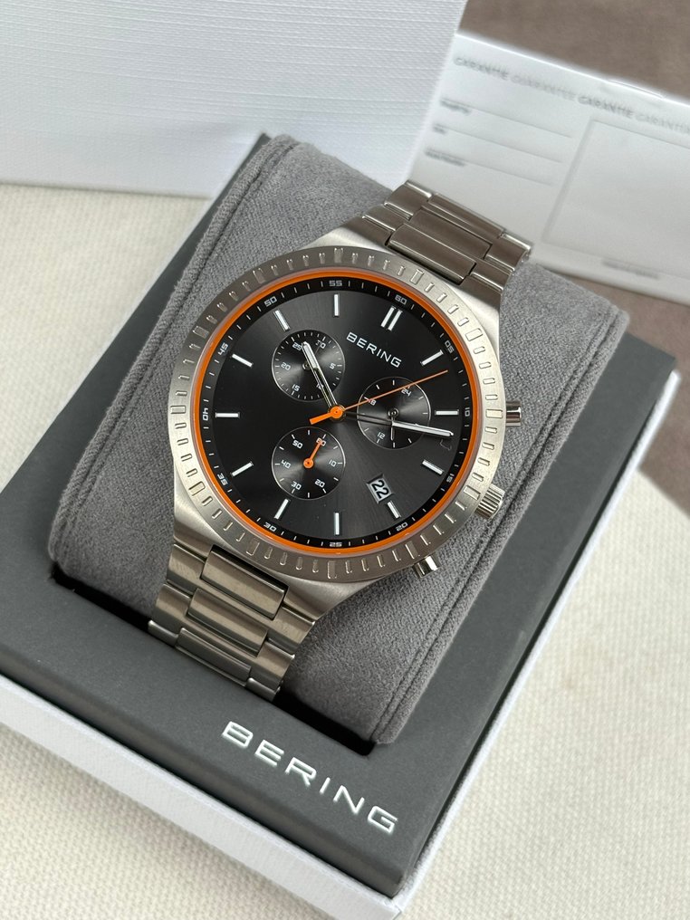 Bering - Chronograph Date Titanium Grey/Orange - 没有保留价 - 11743-709 - 男士 - 2020年及之后  #1.0
