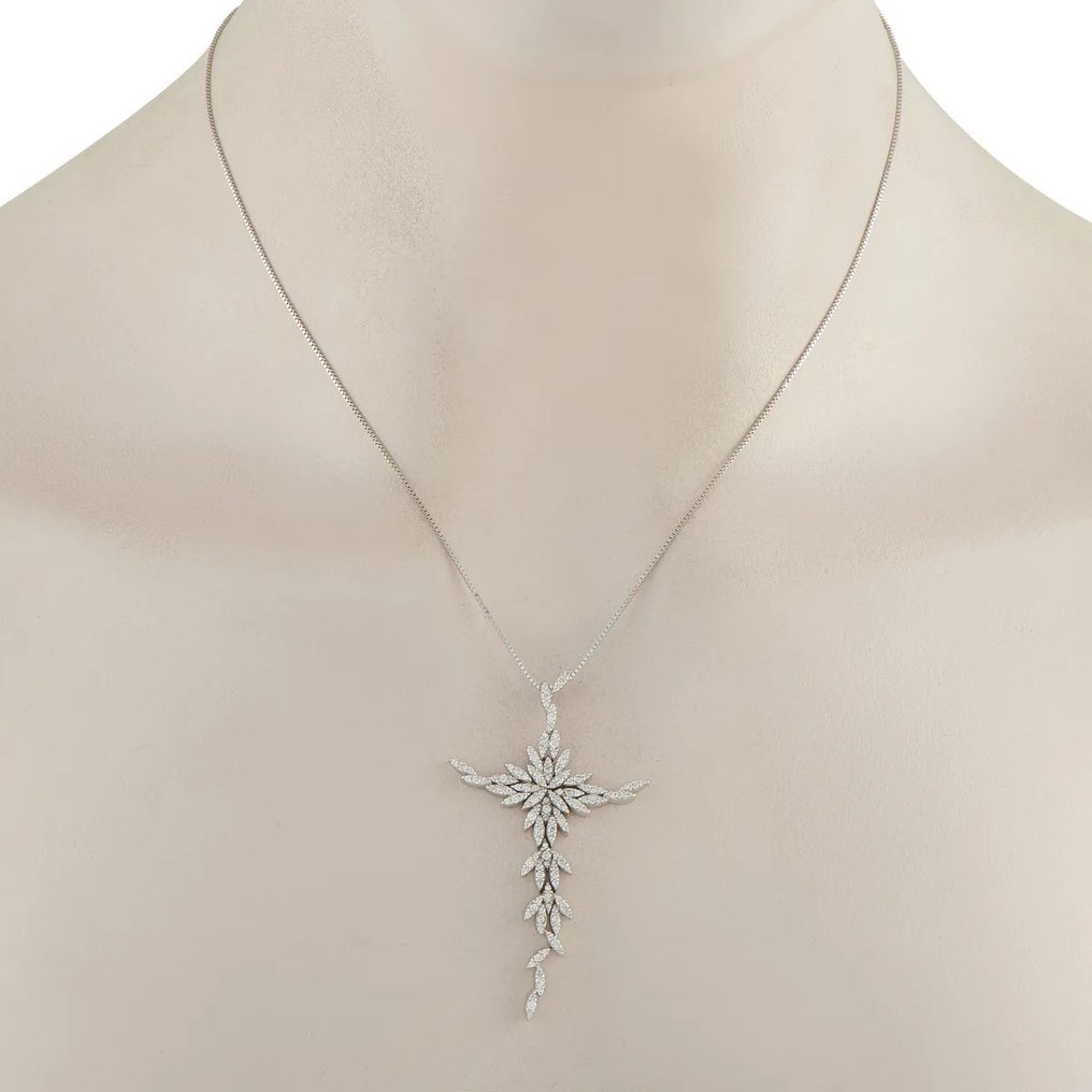 Collier avec pendentif - 18 carats Collier pendentif croix en or blanc 18 carats avec diamant de 1,08 ct, Or blanc -  1.08ct. tw. Diamant (Naturelle)  #1.0