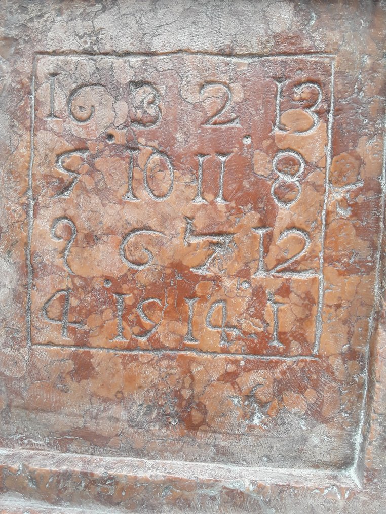 Ornamento arquitetónico - 2 pietre d'angolo o pezzi di pilastri d'entrata di portone in rosso Verona - século XX #2.1