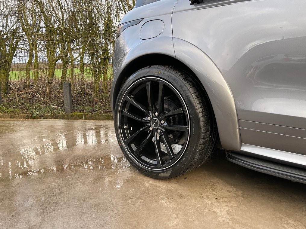 Car part (15) - Land Rover - Wide Body Kit Range Rover Evoque L551 + 22 inch Wheels - After 2000 #1.0