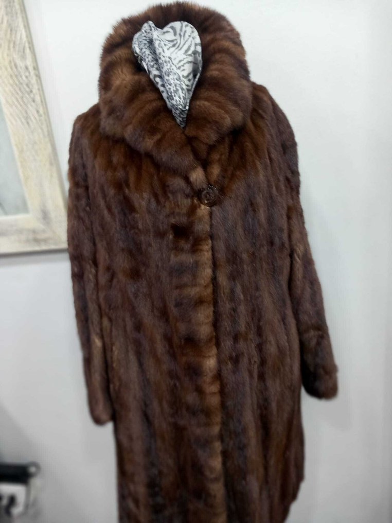 Artisan Furrier - Bontjas #1.0