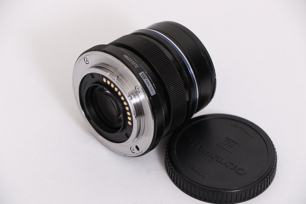 Olympus Zuiko digital Micro 4/3 12mm f 2 ED MSC Cameralens #2.1