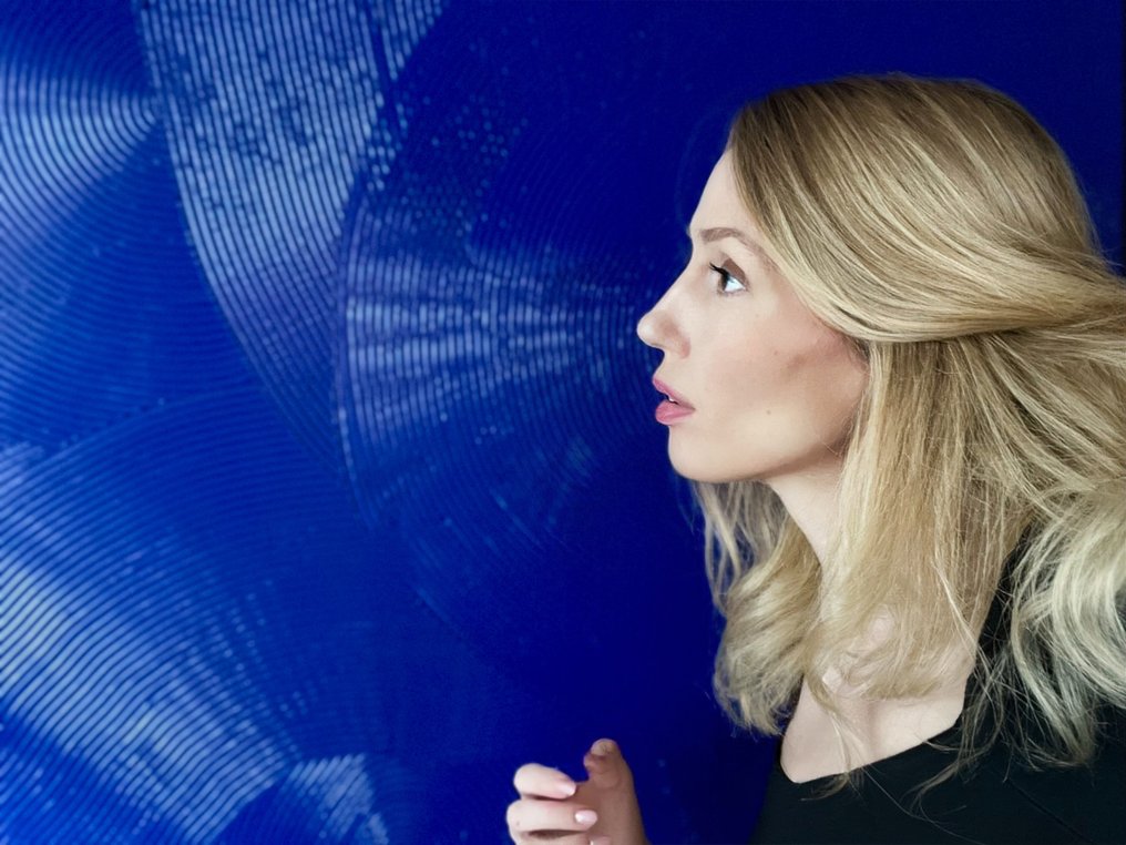 Sarah Schwazl - UNV. 2404 XL (Frame Included) #2.1