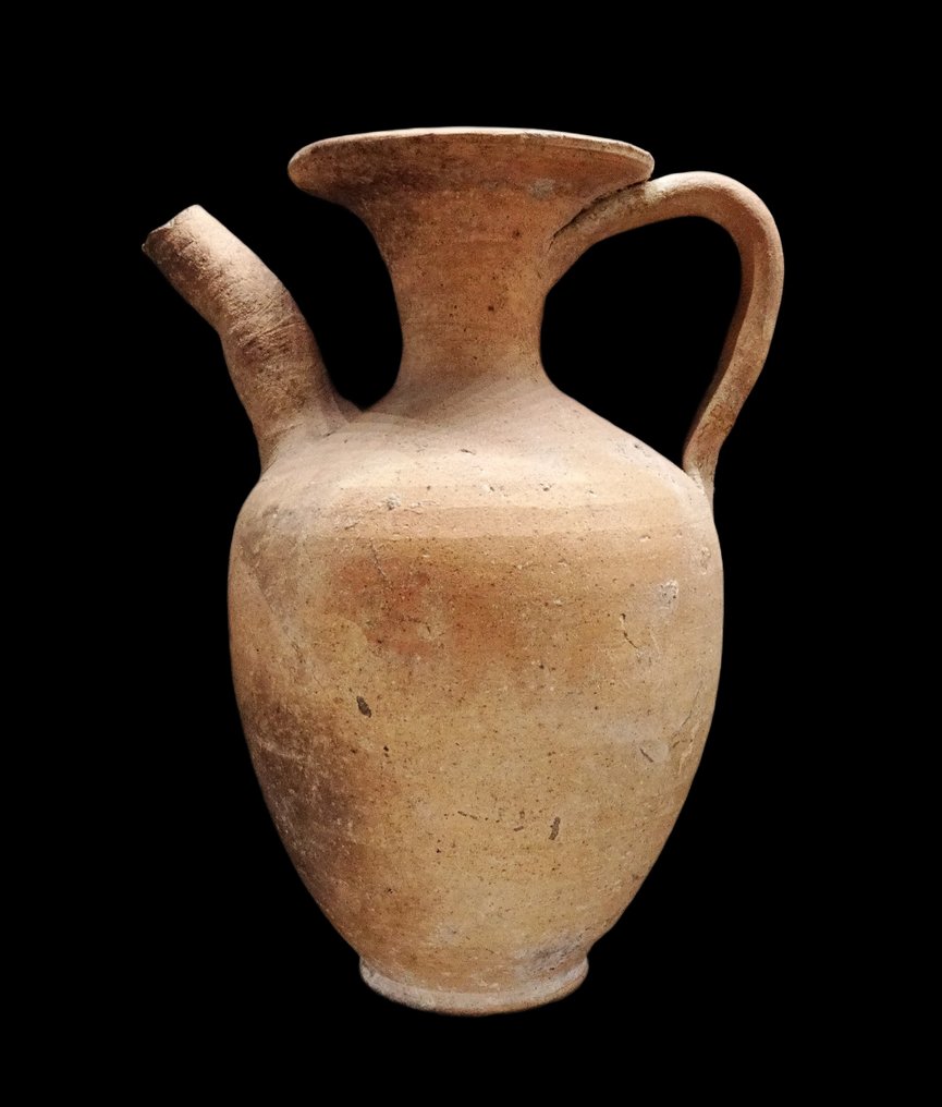 中国古代 唐朝的带嘴注水瓶，公元618年至907年间的作品。 #1.0