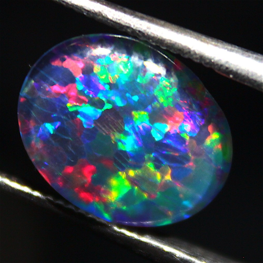 澳大利亚高品质欧泊三层结构，克拉数2.00 弧面形 - 高度: 10 mm - 宽度: 8 mm- 0.4 g #1.0