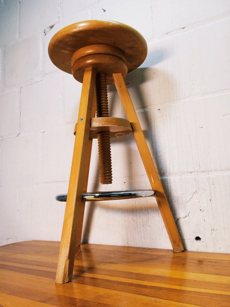 凳子 - 复古工厂凳 - 钢, 松木 #4.3