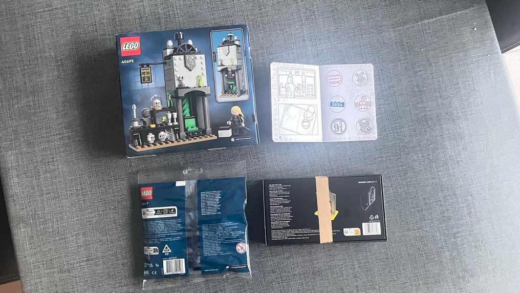 Lego Εμπορεύματα - Harry Potter - 40695, 5009008, 30677 en Lego paspoort #1.0