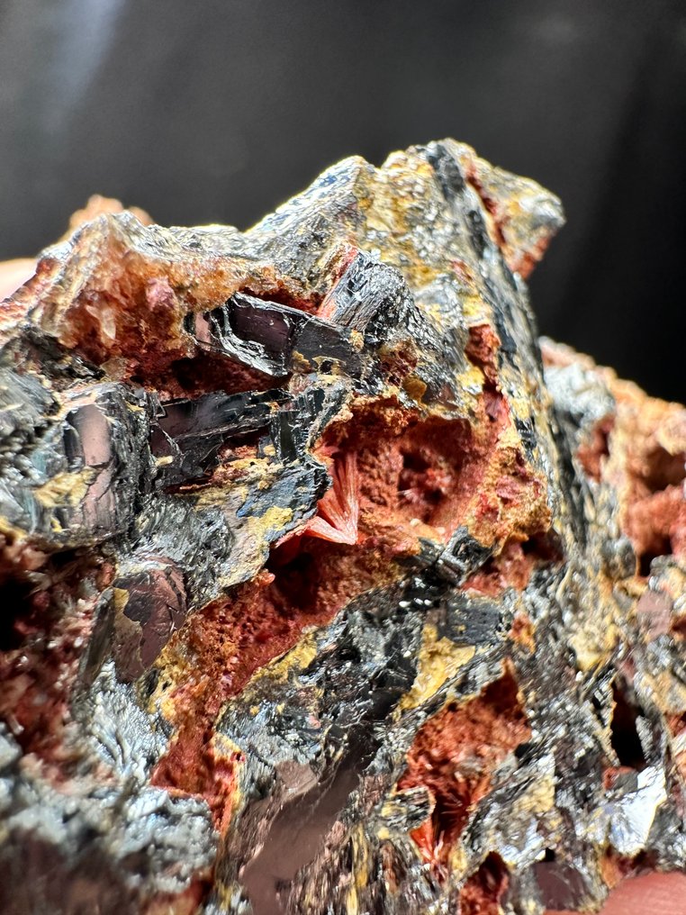 Lotto 'Minerals of Tuscany' Crystals on matrix- 1338 g - (7) #4.3