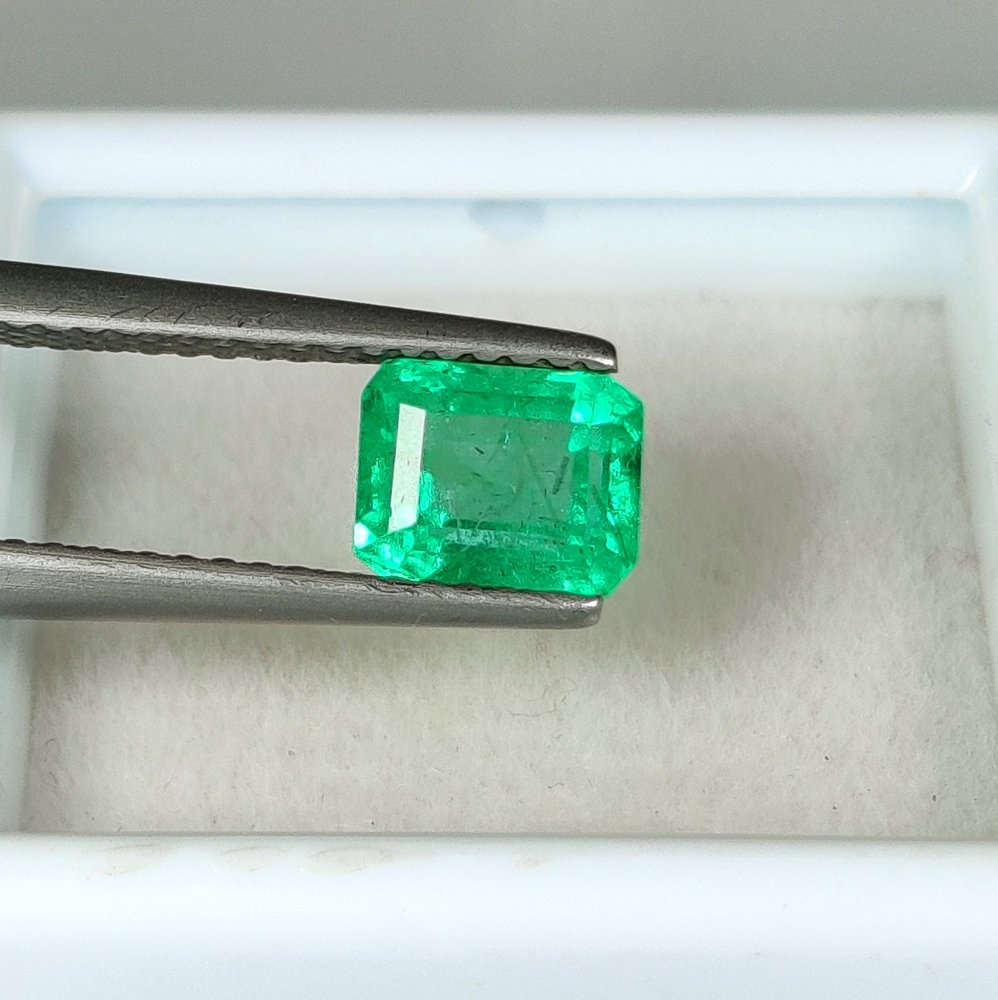 Verde Smarald - 1.40 ct - IGI (Institutul gemologic internațional) - Top Luster #3.2