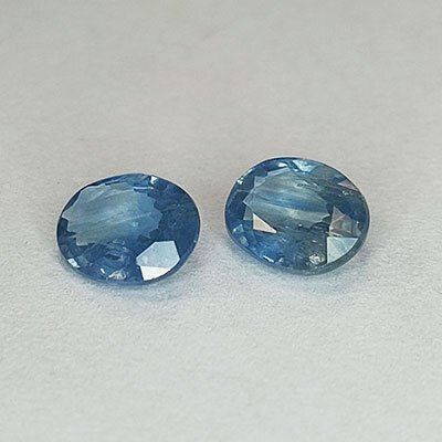 2 pcs  Blauw Saffier  - 1.45 ct - Antwerp Laboratory for Gemstone Testing (ALGT) #4.3