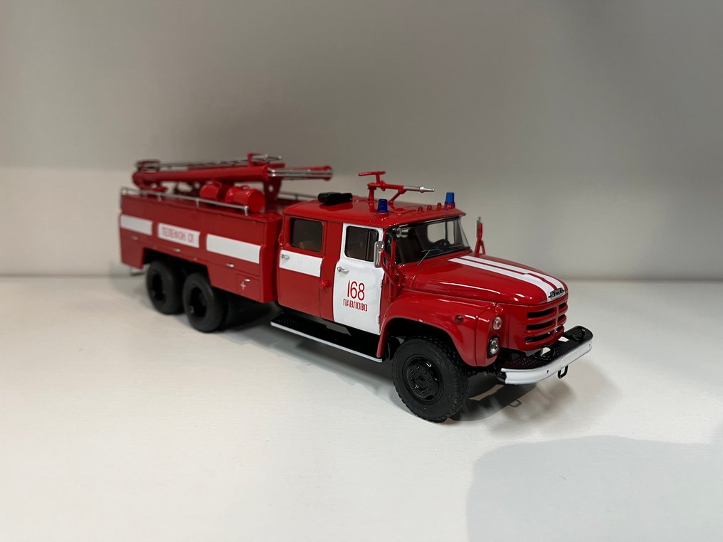 Start Scale Models (SSM) 1:43 - Modell teherautó - Zil-133Ja - tűzoltóautó #1.0