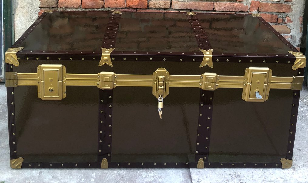 Baule da armadio - legno ed ottone - A coda di rondine #1.0